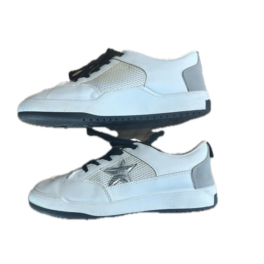 VINTAGE HAVANA Perla Chrome Side Star Low Top Sneaker in White Multi Size 10